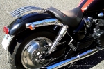 Moto custom Triumph America / Speedmaster : Garde-boue custom + Selle Solo et porte bagages sur une Speedmaster 2007